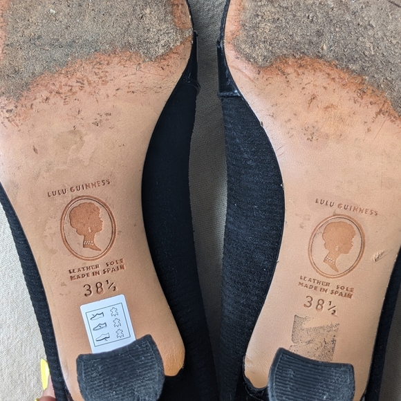 Lulu Guinness Corduroy Court Heels - Picture 7 of 8